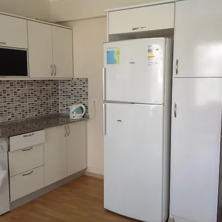 Apartment Mirage *